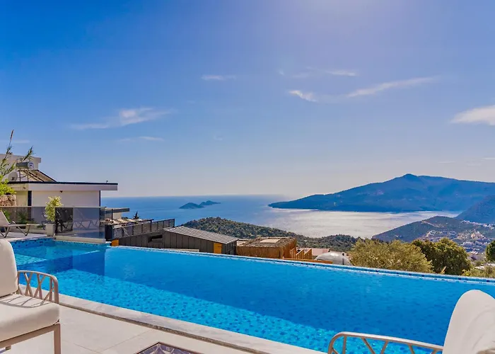 Stunning Sea View Luxury In Villa