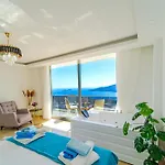 Stunning Sea View Luxury In 칼칸