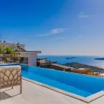 빌라 Stunning Sea View Luxury In 칼칸