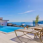 Stunning Sea View Luxury In 칼칸