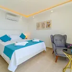 Stunning Sea View Luxury In Villa *